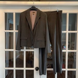 Ann Taylor gray pant suit